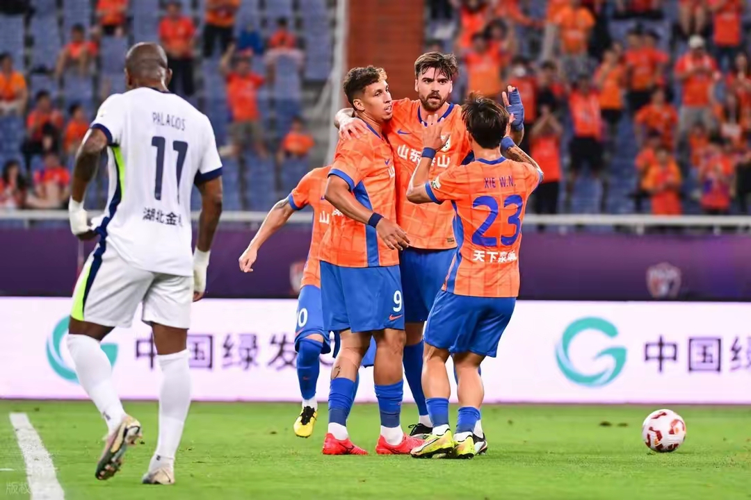 赛前速览：足协杯次回合上海海港对阵利物浦，三大看点值得期待的简单介绍